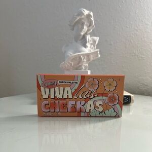 I'm selling a brand new never opened Viva Las Cheekas palette.